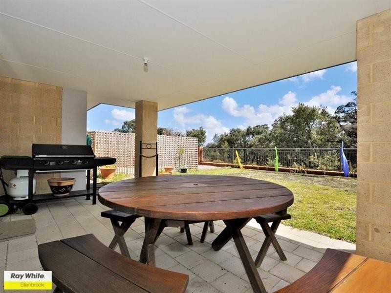 12 Timmi Lane, Ellenbrook WA 6069