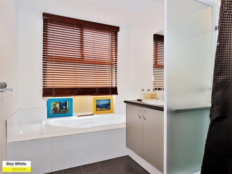 12 Timmi Lane, Ellenbrook WA 6069