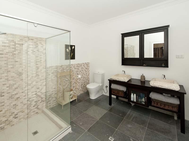 28 Portmarnock Drive, The Vines WA 6069