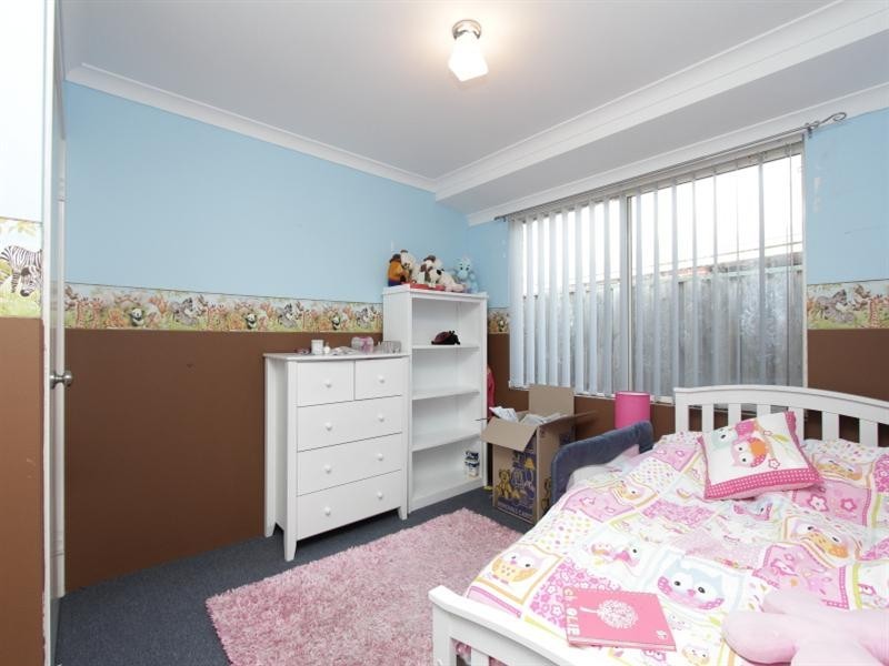 37 Bancombe Crescent, Ellenbrook WA 6069
