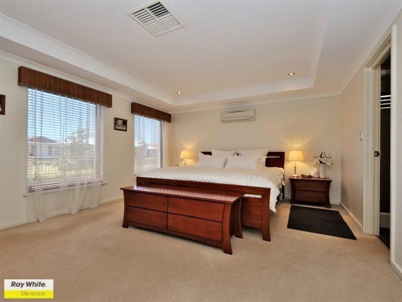 11 Merens Terrace, Henley Brook WA 6055