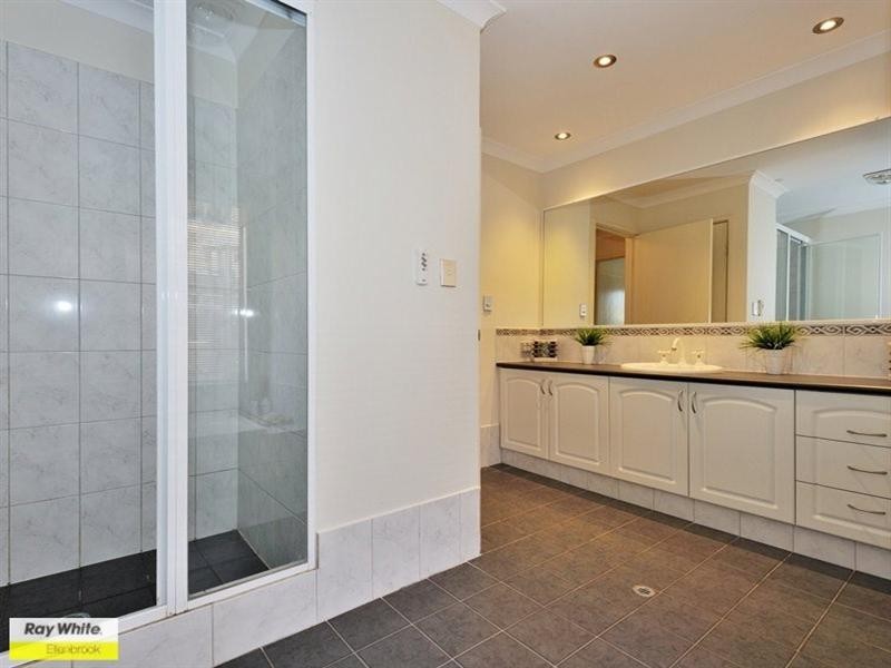 11 Merens Terrace, Henley Brook WA 6055