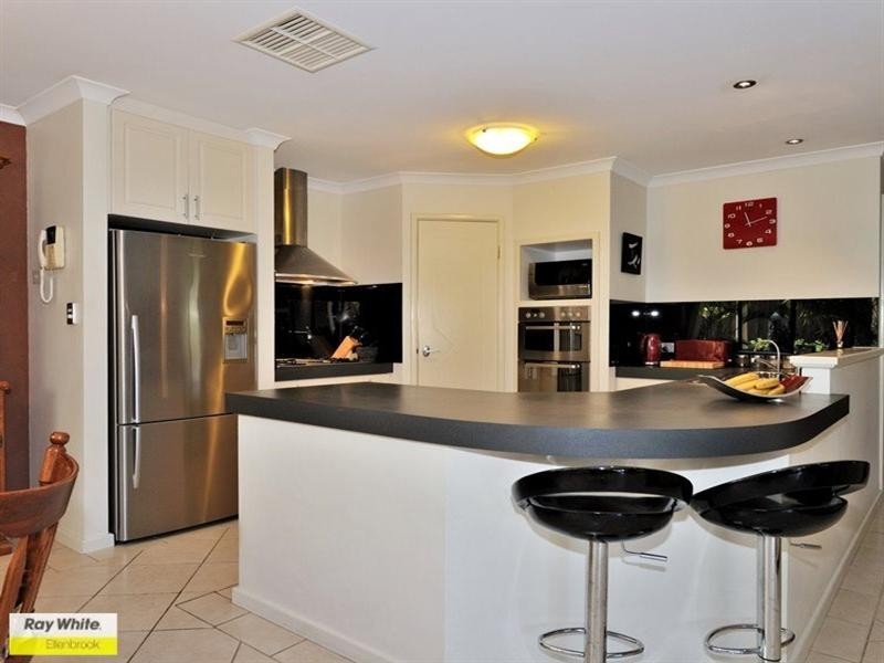 11 Merens Terrace, Henley Brook WA 6055