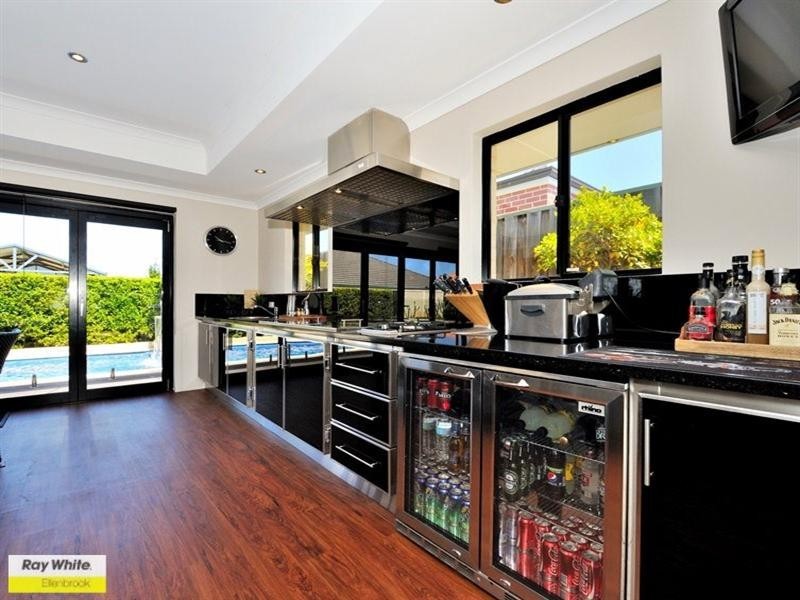 11 Merens Terrace, Henley Brook WA 6055