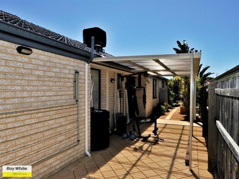 11 Merens Terrace, Henley Brook WA 6055