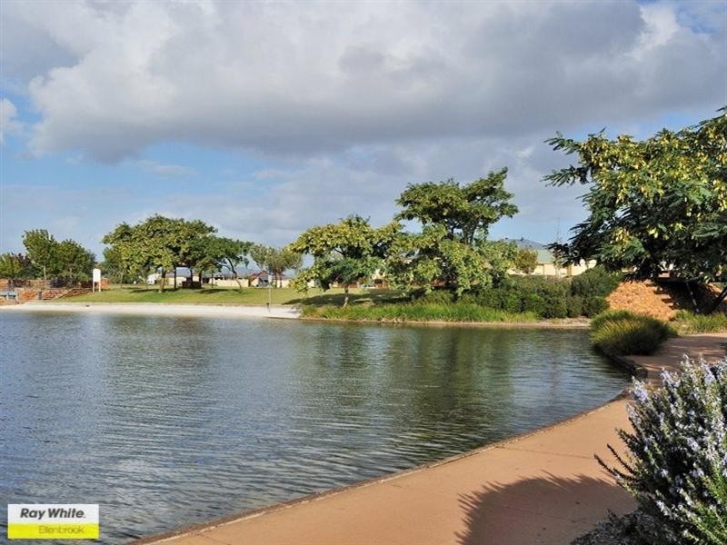 11 Merens Terrace, Henley Brook WA 6055