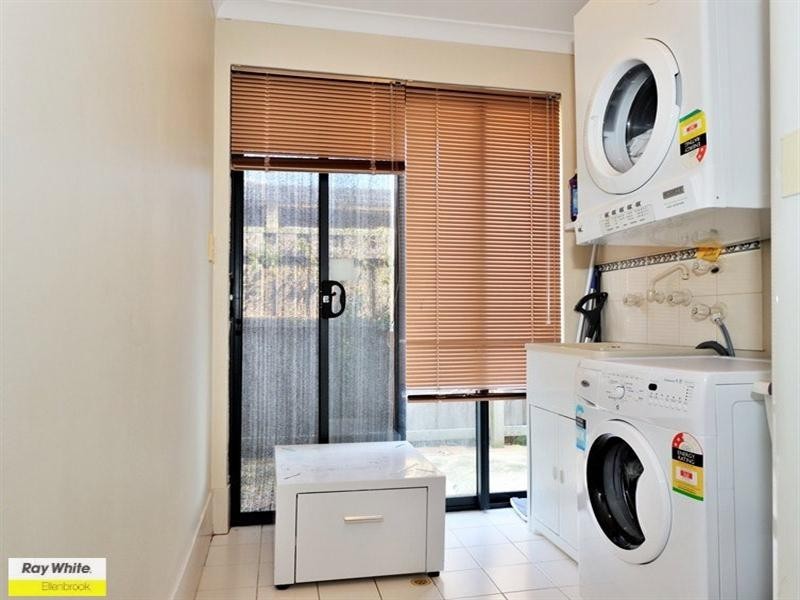 47 Rocklea Crescent, Ellenbrook WA 6069