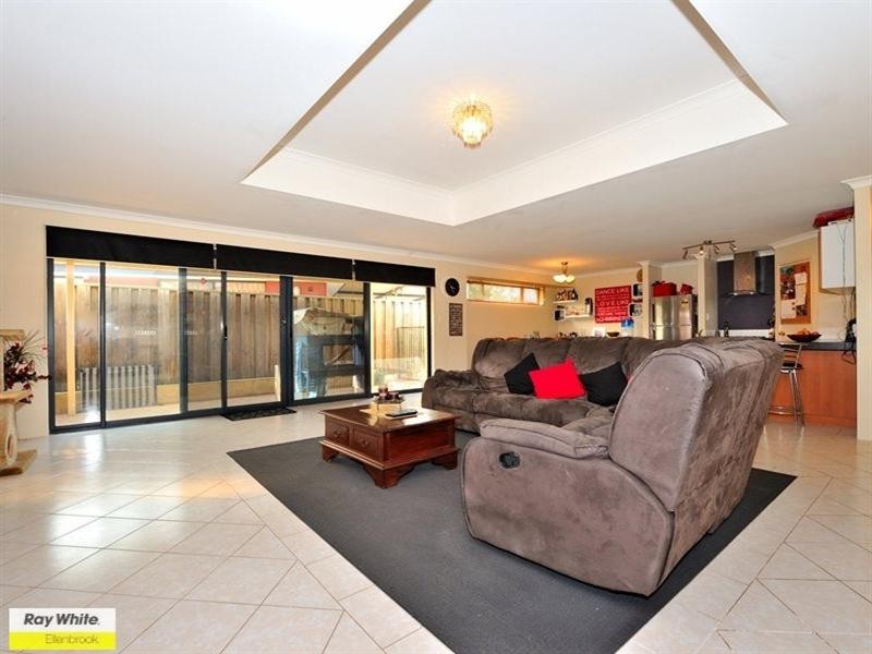 47 Rocklea Crescent, Ellenbrook WA 6069