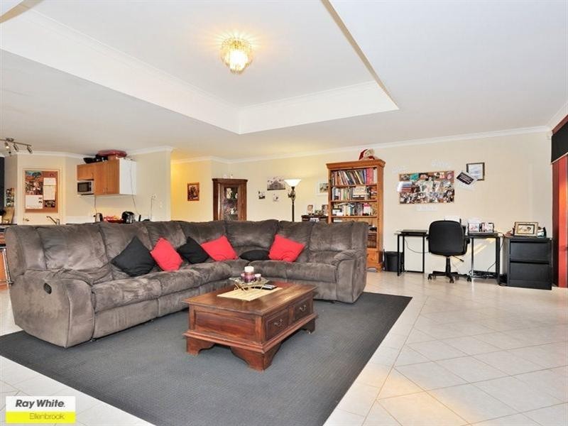 47 Rocklea Crescent, Ellenbrook WA 6069