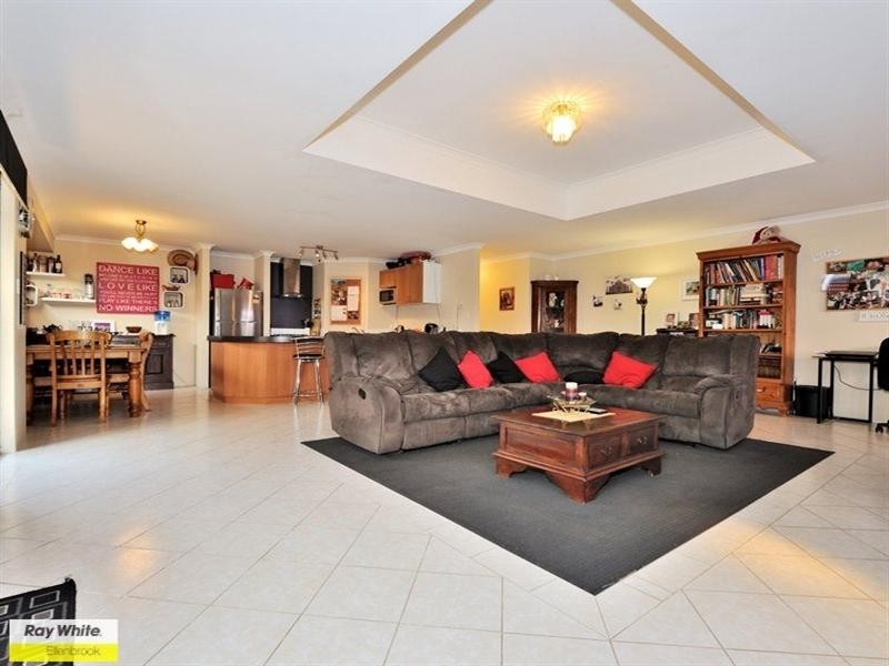 47 Rocklea Crescent, Ellenbrook WA 6069