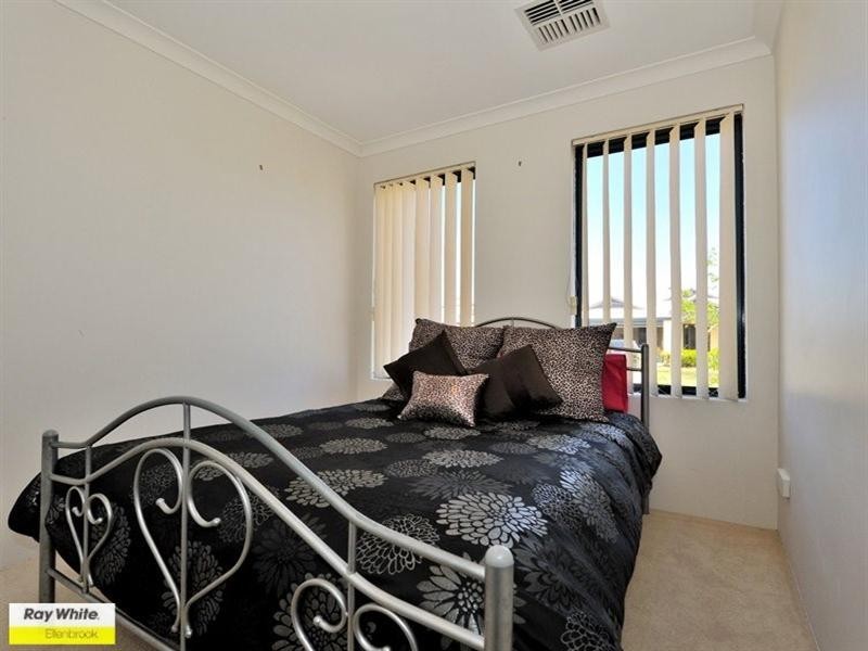 26 Larrawa Circle, Ellenbrook WA 6069