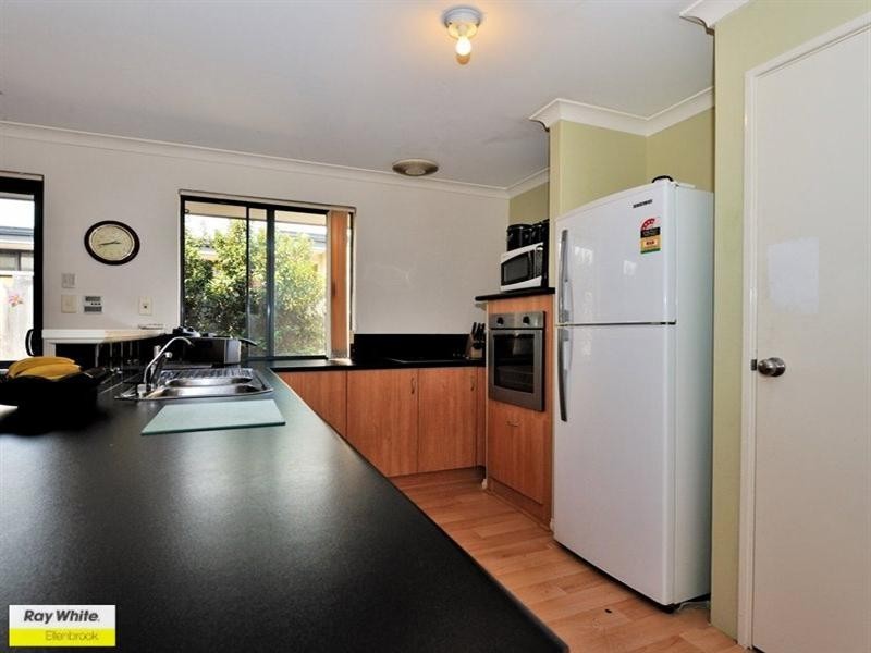 26 Larrawa Circle, Ellenbrook WA 6069