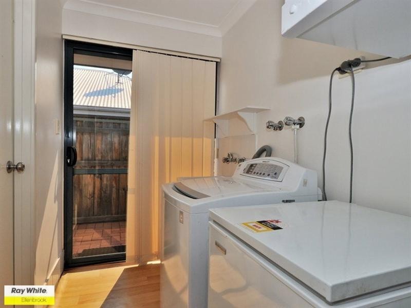 26 Larrawa Circle, Ellenbrook WA 6069