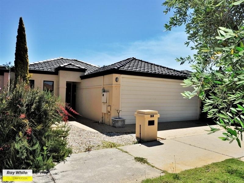 32 St Tropez Vista, Ellenbrook WA 6069