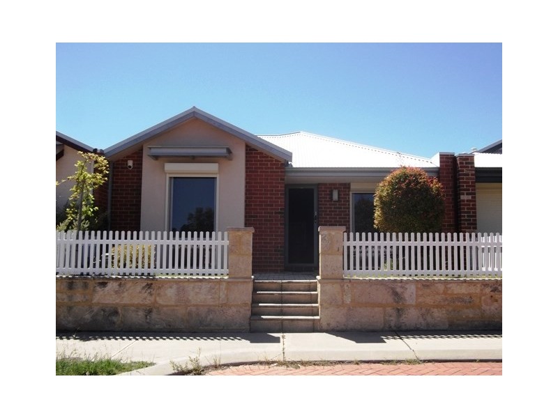 27 Parnham Avenue, Ellenbrook WA 6069