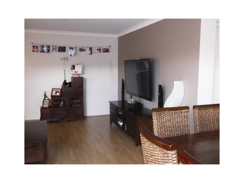 27 Parnham Avenue, Ellenbrook WA 6069