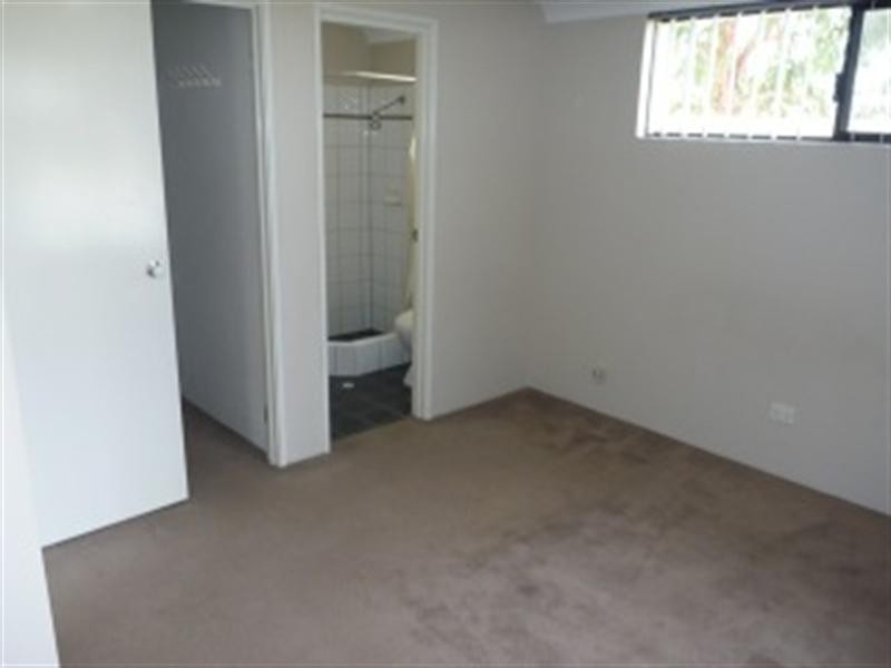 11 Derricap Avenue, Ellenbrook WA 6069