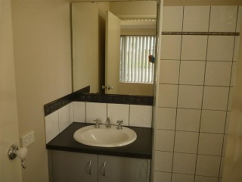 11 Derricap Avenue, Ellenbrook WA 6069