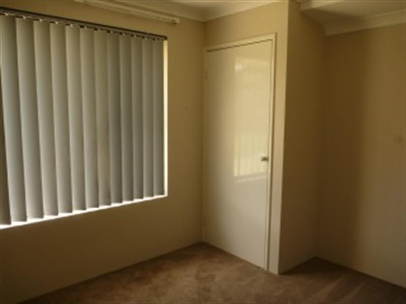 11 Derricap Avenue, Ellenbrook WA 6069