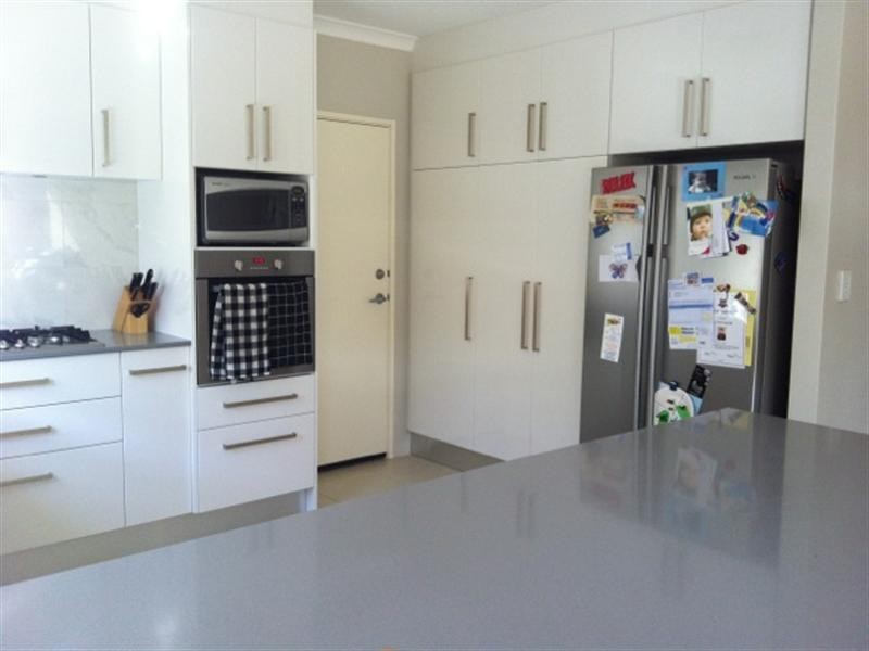 3 Tondoon Bend, Aveley WA 6069