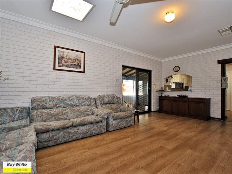 11 Scrivner Road, Herne Hill WA 6056