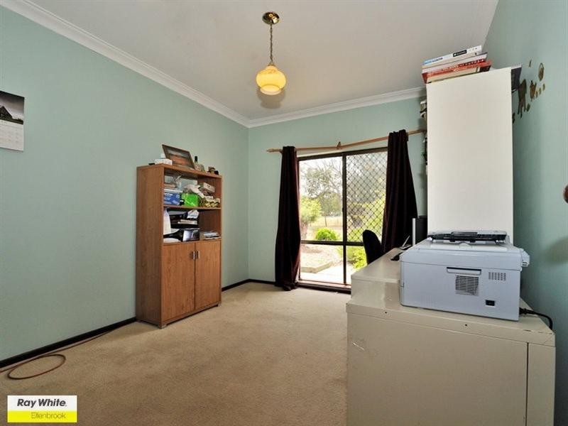 11 Scrivner Road, Herne Hill WA 6056