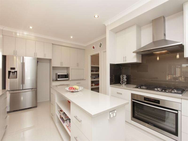 5 Badminton Cross, The Vines WA 6069