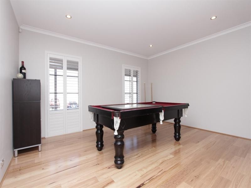 5 Badminton Cross, The Vines WA 6069