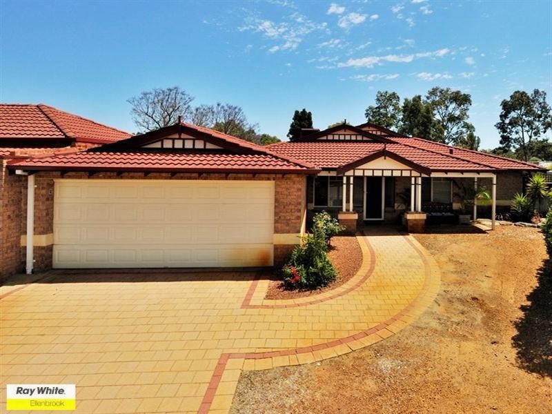 11 Merlot Court, The Vines WA 6069