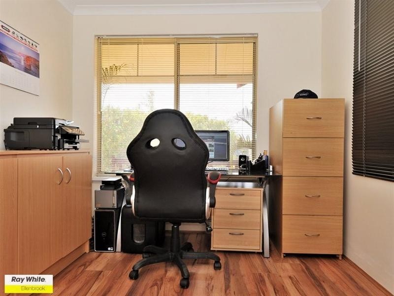 11 Merlot Court, The Vines WA 6069