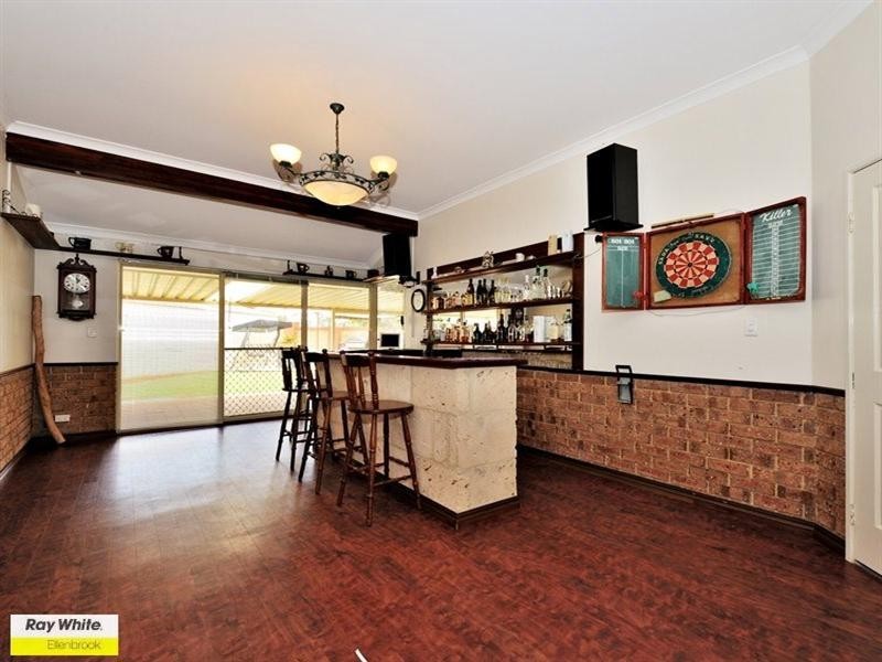 11 Merlot Court, The Vines WA 6069