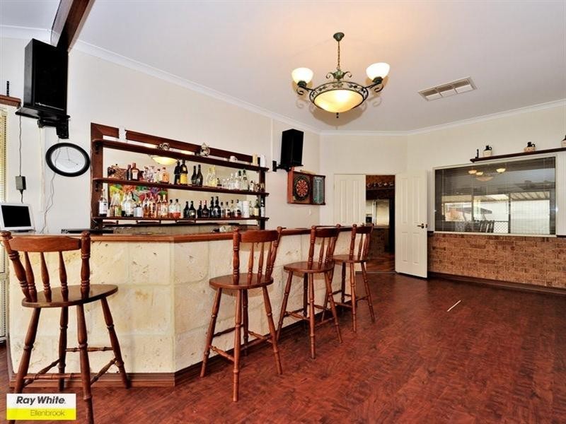 11 Merlot Court, The Vines WA 6069