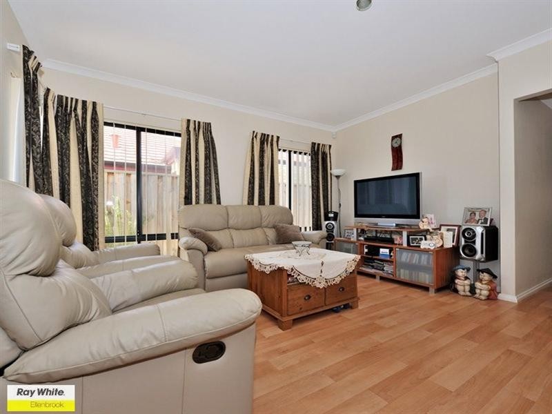 3 Bundaleer Avenue, Ellenbrook WA 6069