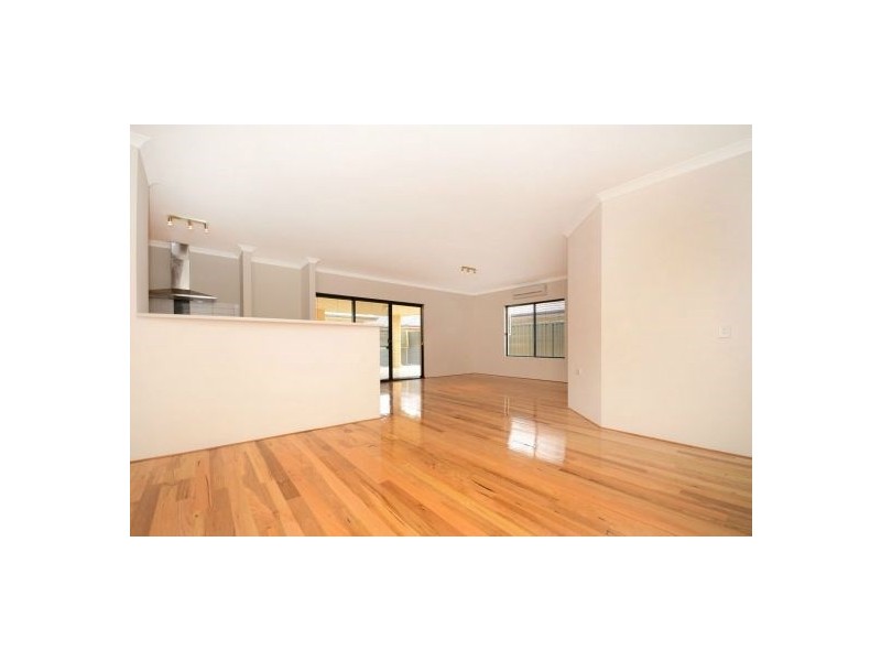 7 Ollave Circuit, Aveley WA 6069