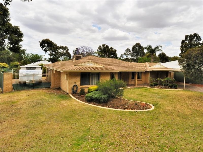 3 Emerald Lane, Bullsbrook WA 6084