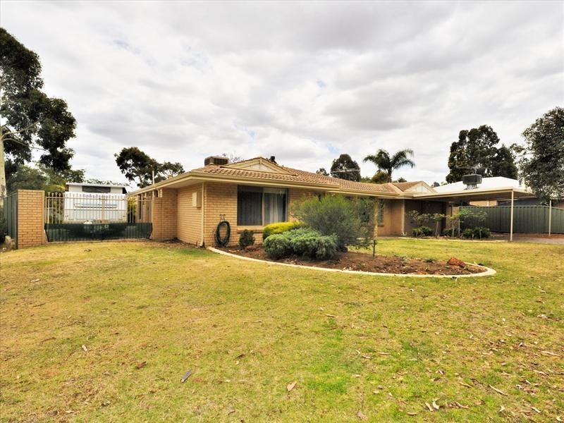 3 Emerald Lane, Bullsbrook WA 6084