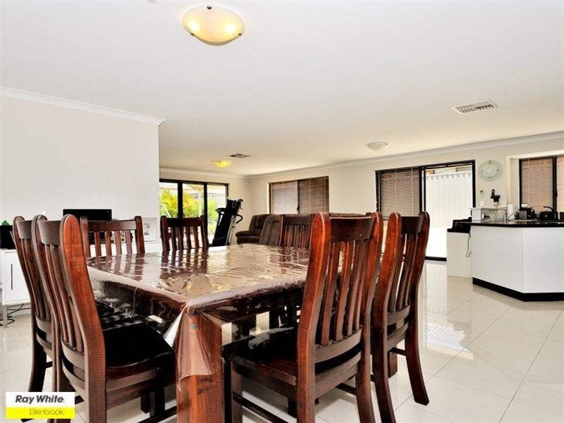 335 Millhouse Road, Aveley WA 6069