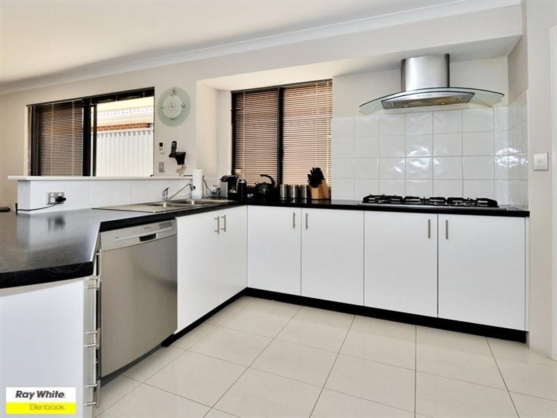 335 Millhouse Road, Aveley WA 6069