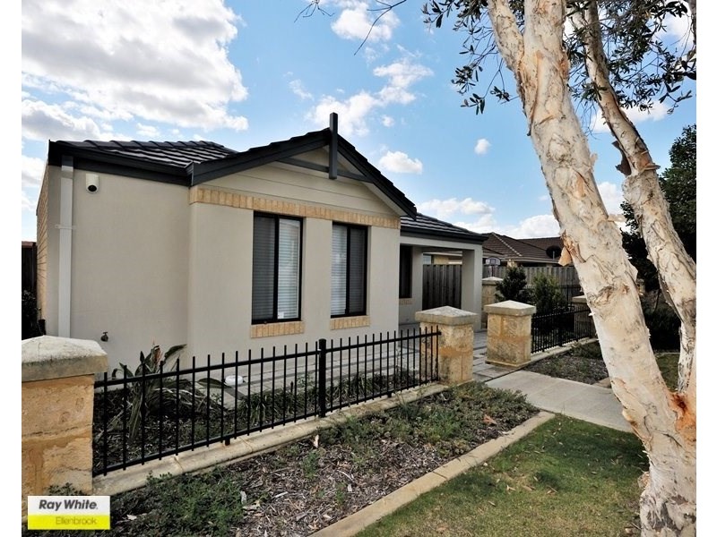 6 Oban Way, Ellenbrook WA 6069