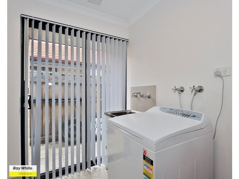 6 Oban Way, Ellenbrook WA 6069