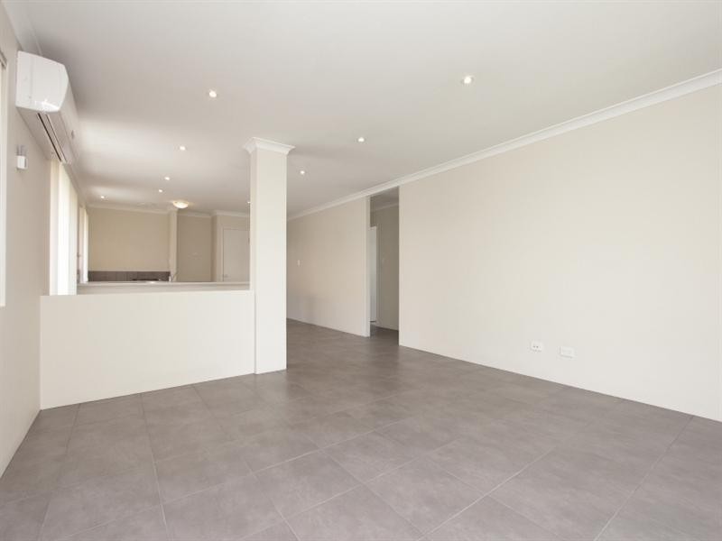 20 Weyba Turn, Ellenbrook WA 6069