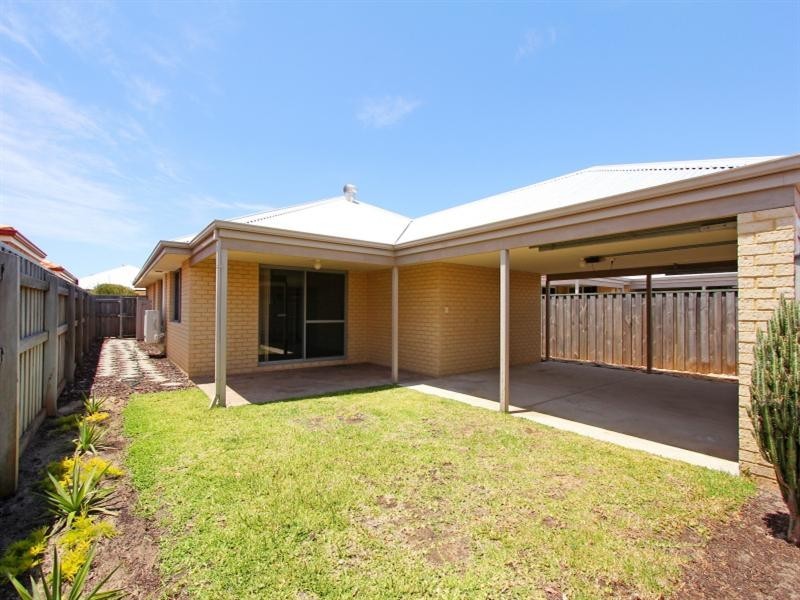 20 Weyba Turn, Ellenbrook WA 6069