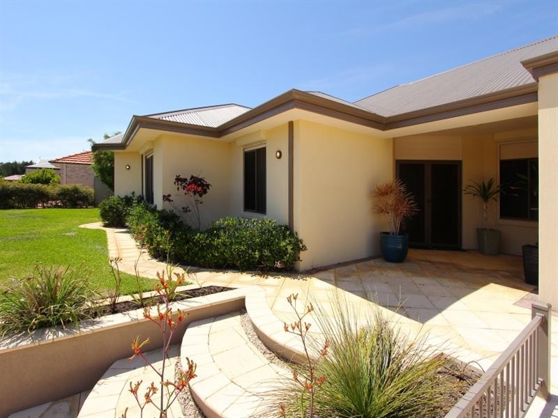 22 Moulton Trail, Ellenbrook WA 6069