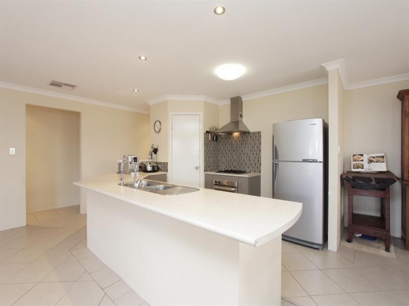 22 Granesse Drive, Ellenbrook WA 6069