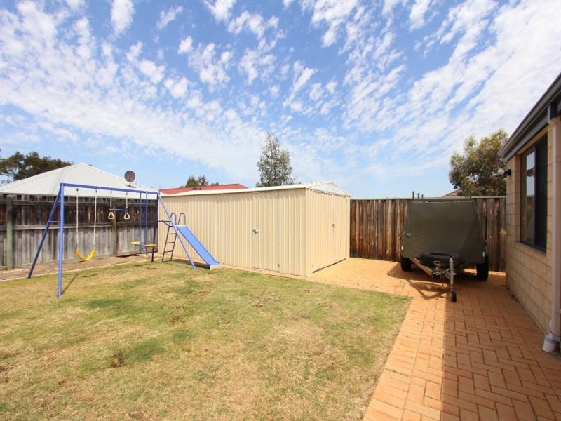 22 Granesse Drive, Ellenbrook WA 6069