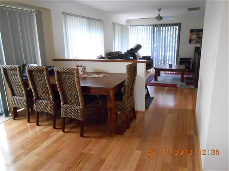 32 Santorini Boulevard, Ellenbrook WA 6069