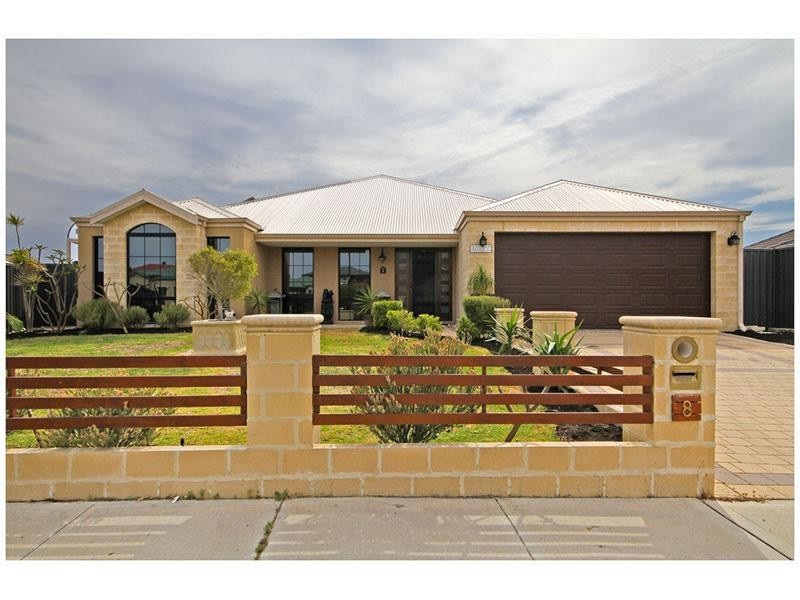 8 Anfield Crescent, Aveley WA 6069