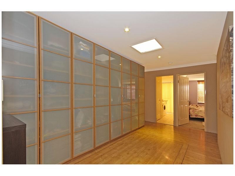 8 Anfield Crescent, Aveley WA 6069