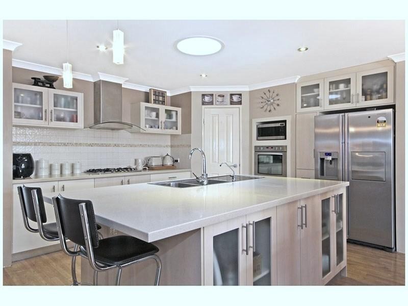 8 Anfield Crescent, Aveley WA 6069