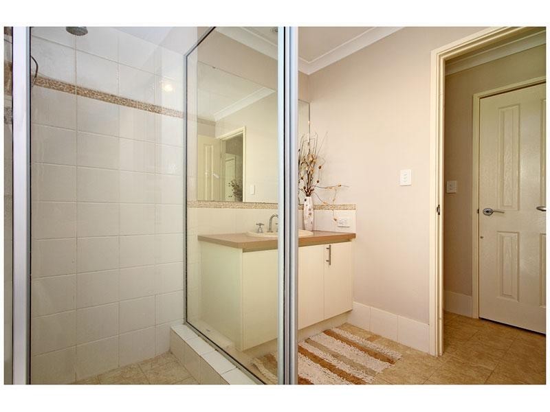 8 Anfield Crescent, Aveley WA 6069